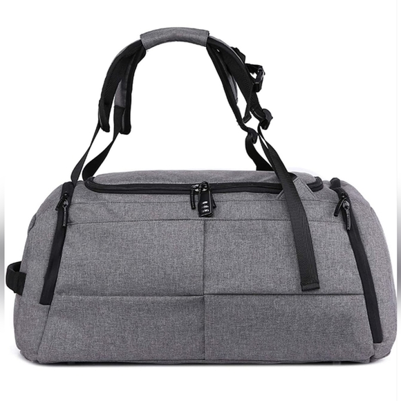 Sports Duffel Bag w/ Anti-Theft Lock - Picture 4 of 10